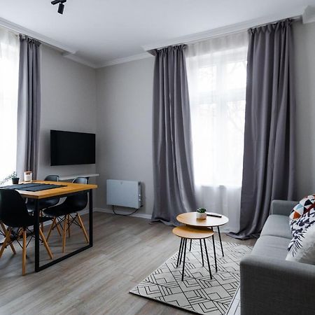 Boutique 2-Bedroom Apartment In Sofia Bagian luar foto