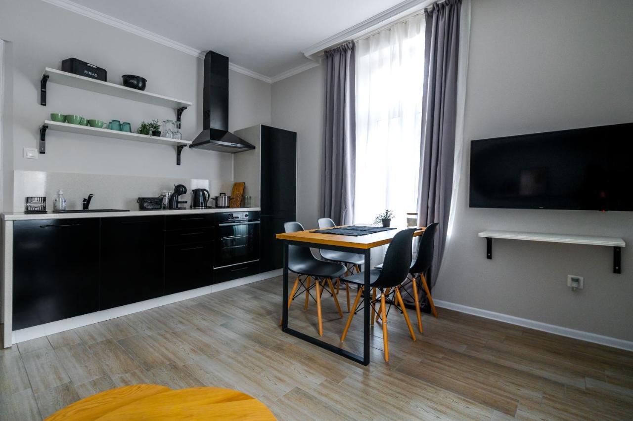 Boutique 2-Bedroom Apartment In Sofia Bagian luar foto